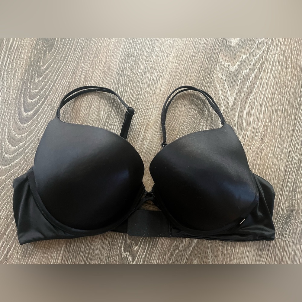 Victoria Secret Very Sexy Push Push Up Bra 38C